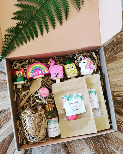 SUMMER/TROPICAL THEME LIP BALM DIY KIT